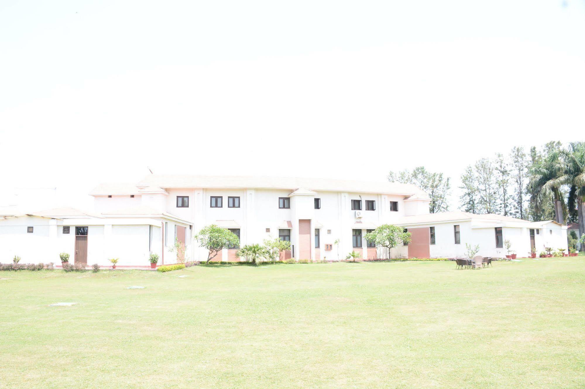 Rishīkesh Naturoville Ayurvedic And Yoga Retreat酒店 外观 照片